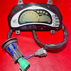 LIKE NEW! 2002-2007 HONDA AQUATRAX F12X R12X F12 R12 METERS GAUGES speedo