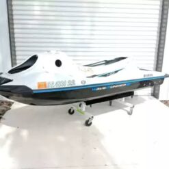 18 Yamaha Waverunner FX Cruiser HO Frame Hull CLN